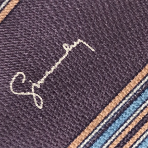 VTG Givenchy Gentlemen Paris Signature 100% Silk Slim Tie. Bar code pattern - Picture 2 of 10